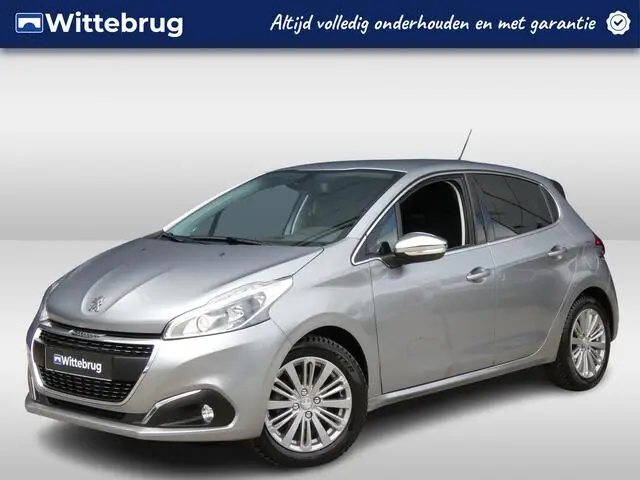 Photo 1 : Peugeot 208 2019 Petrol