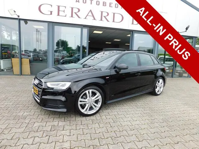 Photo 1 : Audi A3 2020 Petrol