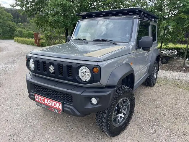 Photo 1 : Suzuki Jimny 2019 Petrol