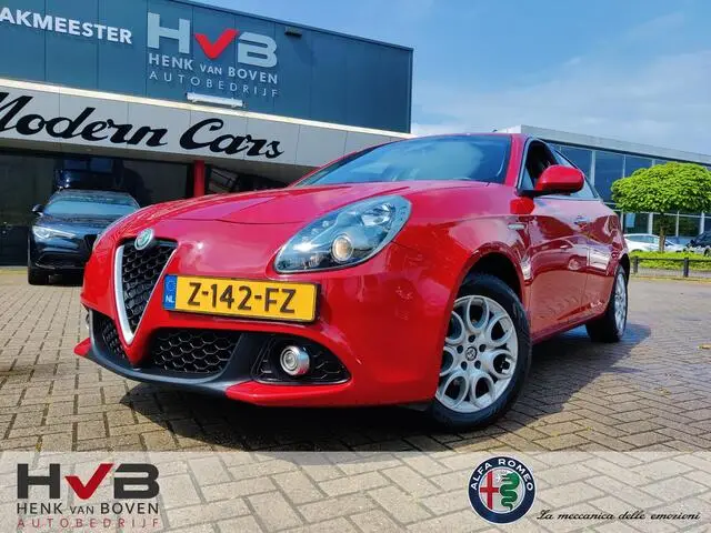 Photo 1 : Alfa Romeo Giulietta 2016 Petrol