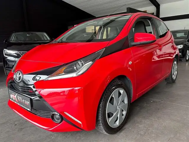 Photo 1 : Toyota Aygo 2017 Petrol