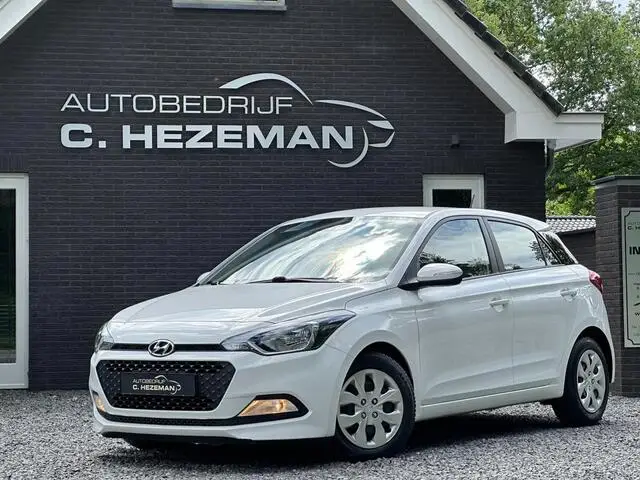 Photo 1 : Hyundai I20 2015 Petrol