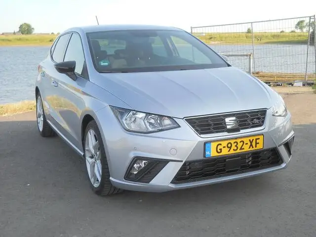 Photo 1 : Seat Ibiza 2019 Petrol