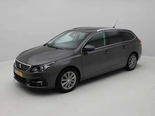 Photo 1 : Peugeot 308 2017 Essence