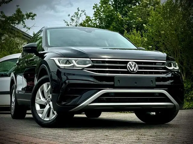 Photo 1 : Volkswagen Tiguan 2023 Diesel