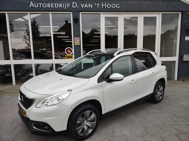 Photo 1 : Peugeot 2008 2016 Petrol