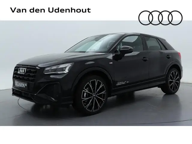 Photo 1 : Audi Q2 2024 Essence