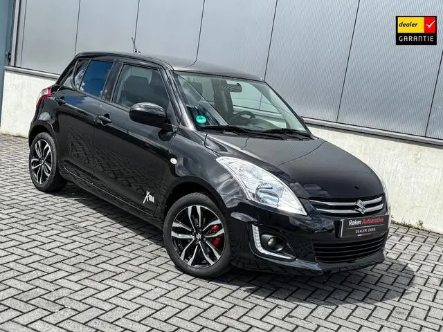 Photo 1 : Suzuki Swift 2015 Petrol