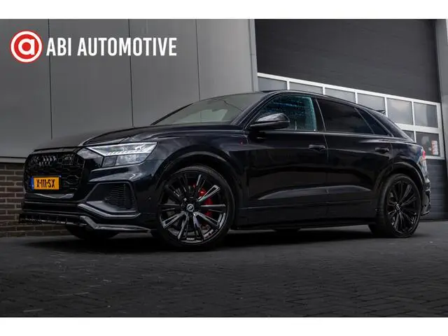 Photo 1 : Audi Q8 2021 Hybrid