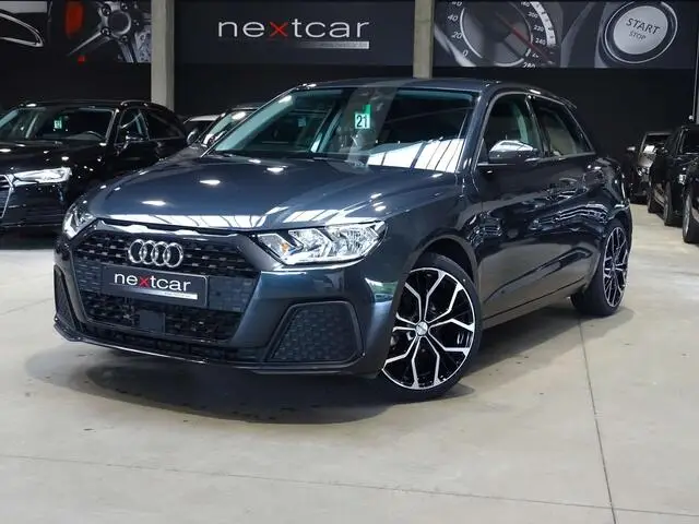 Photo 1 : Audi A1 2019 Petrol