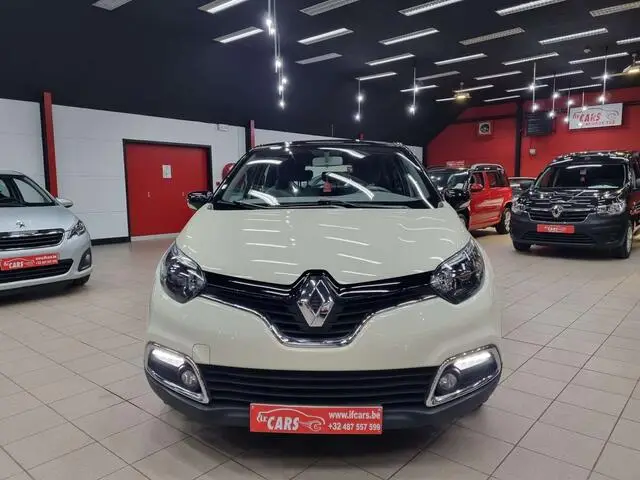 Photo 1 : Renault Captur 2015 Diesel