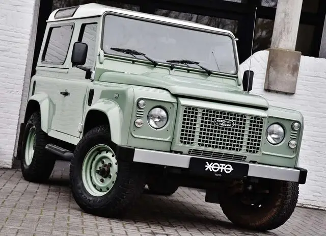 Photo 1 : Land Rover Defender 2015 Diesel