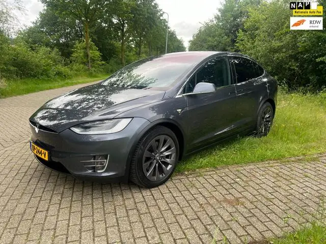 Photo 1 : Tesla Model X 2018 Electric