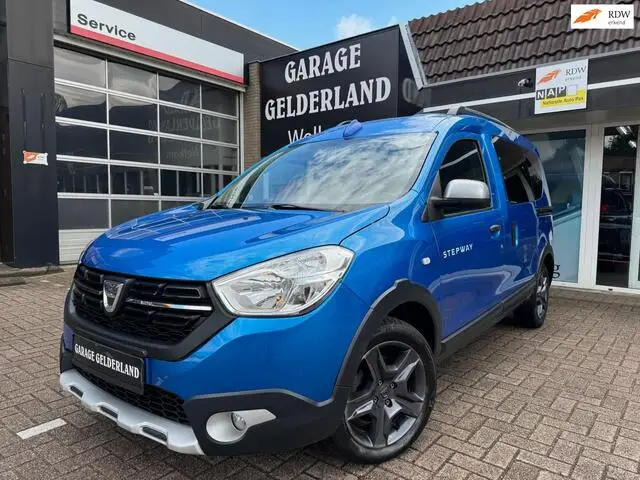 Photo 1 : Dacia Dokker 2017 Petrol