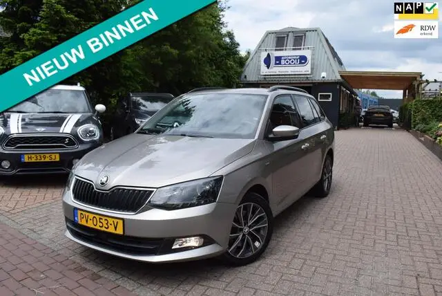 Photo 1 : Skoda Fabia 2018 Essence