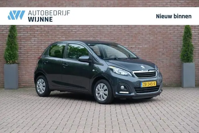 Photo 1 : Peugeot 108 2019 Essence