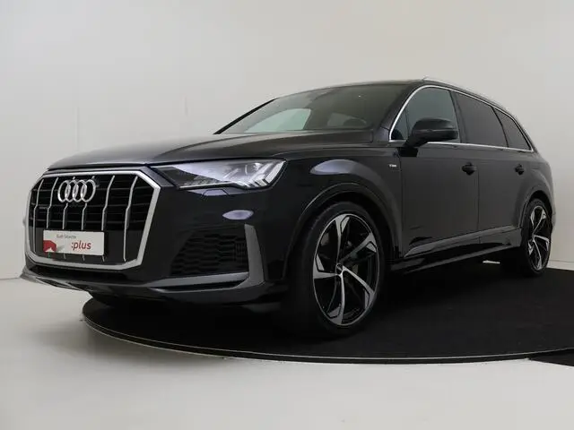 Photo 1 : Audi Q7 2020 Hybrid