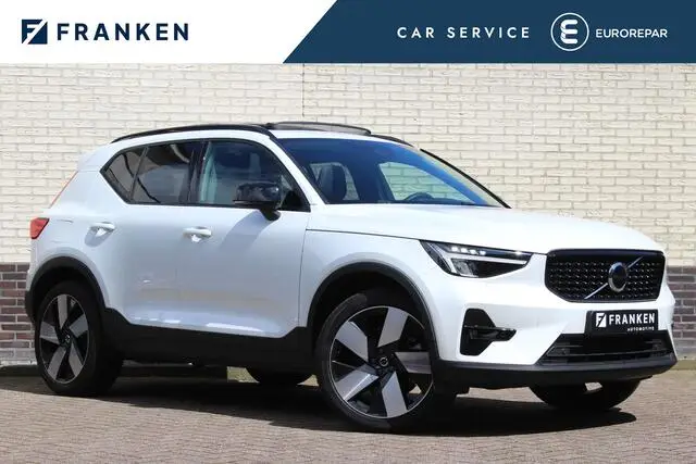 Photo 1 : Volvo Xc40 2022 Hybrid