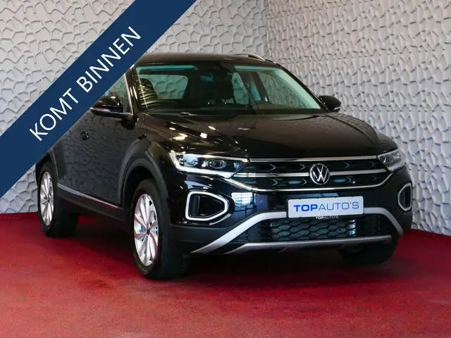 Photo 1 : Volkswagen T-roc 2023 Petrol