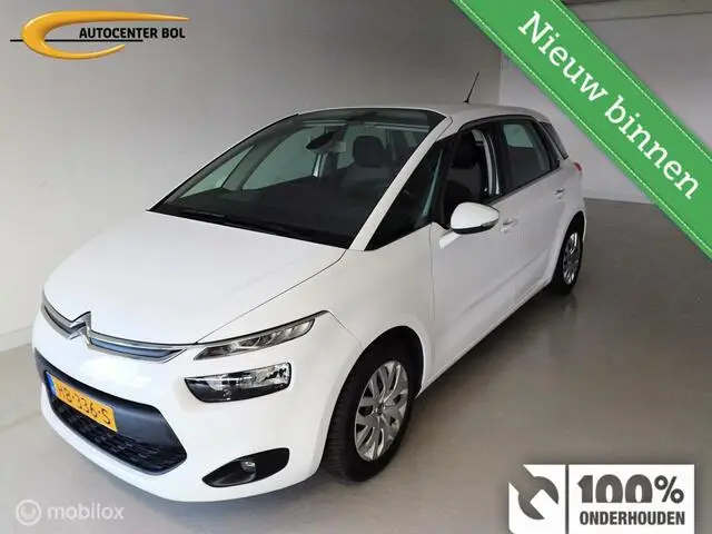 Photo 1 : Citroen C4 2015 Petrol