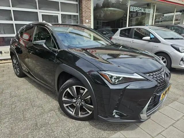 Photo 1 : Lexus Ux 2019 Hybride