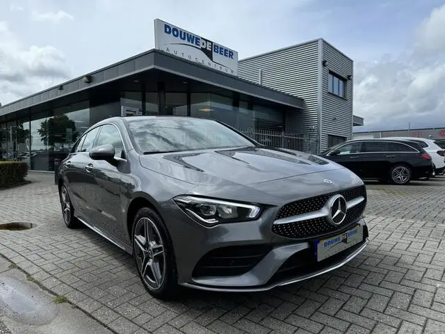 Photo 1 : Mercedes-benz Classe Cla 2023 Hybride