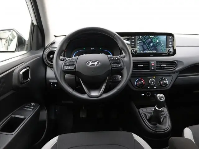 Photo 1 : Hyundai I10 2023 Petrol