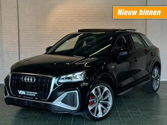 Photo 1 : Audi Q2 2020 Essence