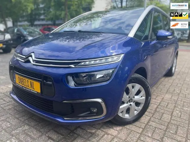 Photo 1 : Citroen C4 2018 Petrol