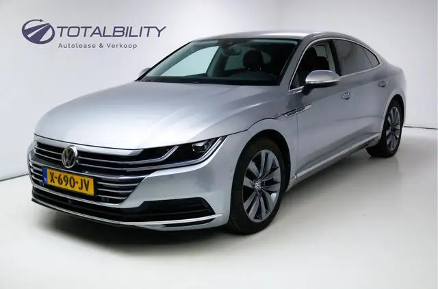 Photo 1 : Volkswagen Arteon 2019 Petrol