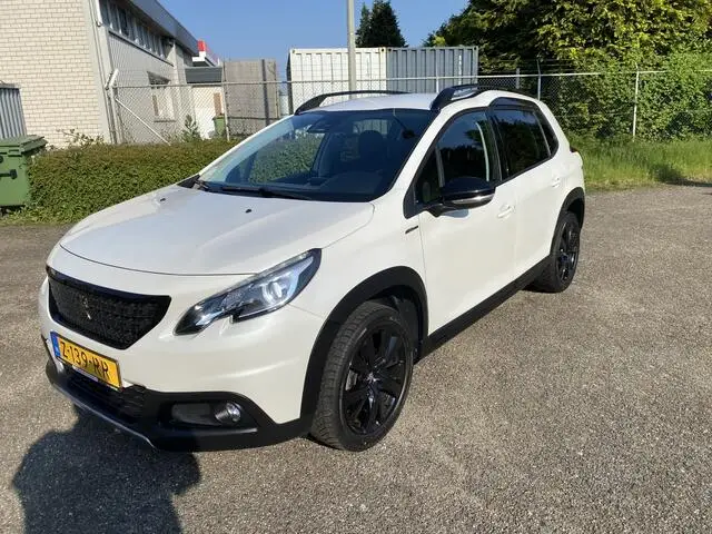 Photo 1 : Peugeot 2008 2019 Petrol