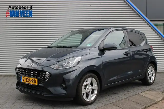 Photo 1 : Hyundai I10 2022 Essence