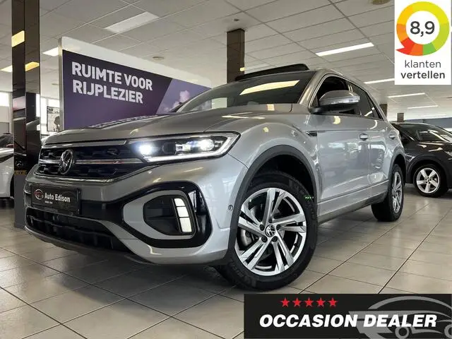 Photo 1 : Volkswagen T-roc 2023 Essence