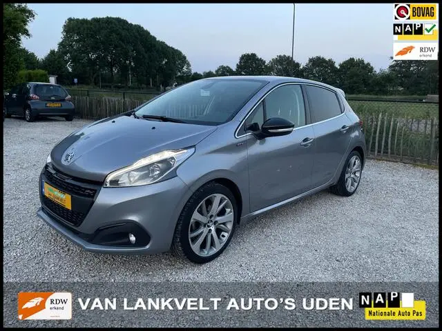 Photo 1 : Peugeot 208 2019 Petrol