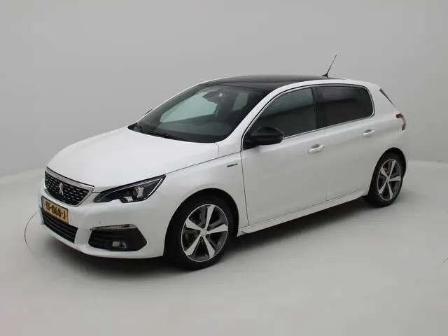 Photo 1 : Peugeot 308 2018 Essence