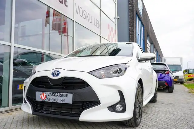 Photo 1 : Toyota Yaris 2021 Hybride