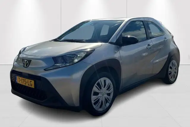 Photo 1 : Toyota Aygo 2023 Essence