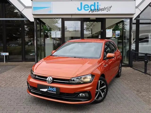 Photo 1 : Volkswagen Polo 2019 Petrol