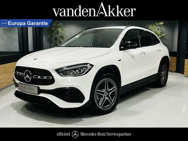 Photo 1 : Mercedes-benz Classe Gla 2021 Hybride