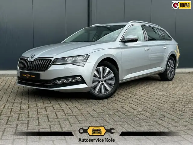 Photo 1 : Skoda Superb 2022 Diesel