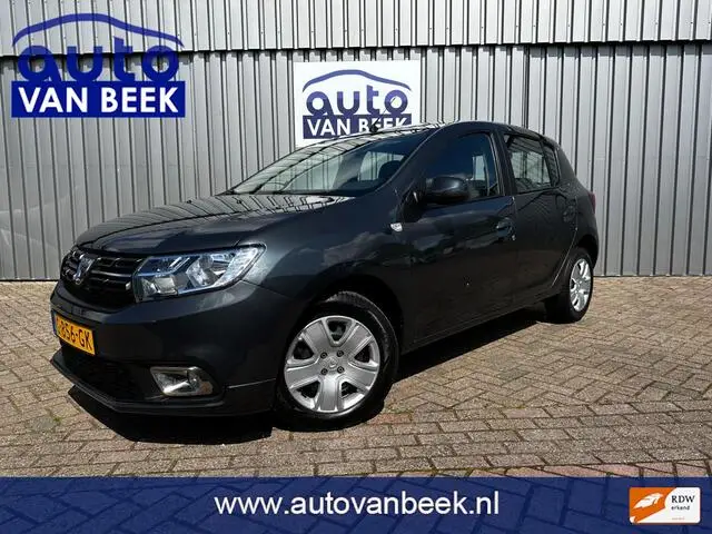 Photo 1 : Dacia Sandero 2019 Petrol