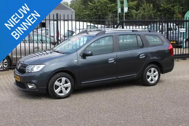 Photo 1 : Dacia Logan 2017 Essence