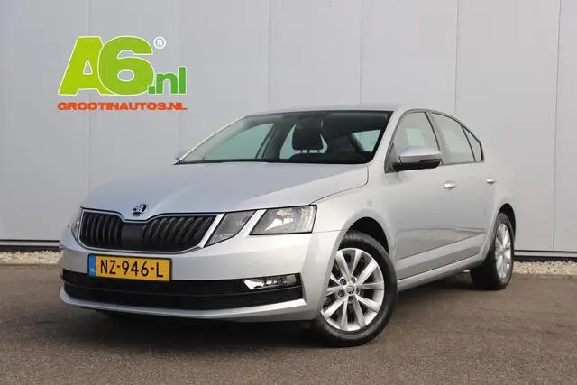 Photo 1 : Skoda Octavia 2017 Essence