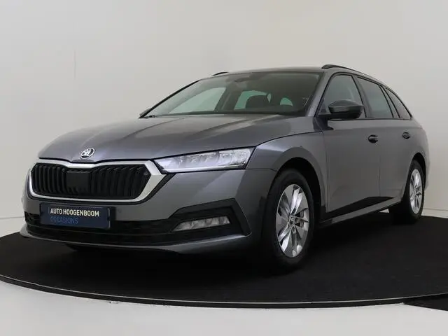 Photo 1 : Skoda Octavia 2022 Essence