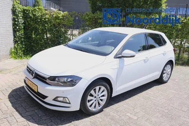 Photo 1 : Volkswagen Polo 2019 Petrol