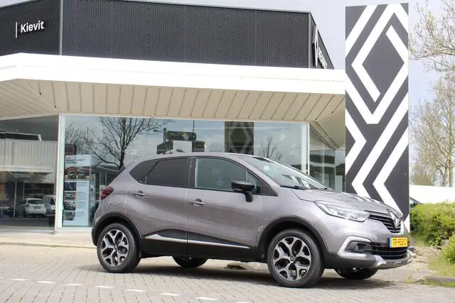 Photo 1 : Renault Captur 2018 Essence