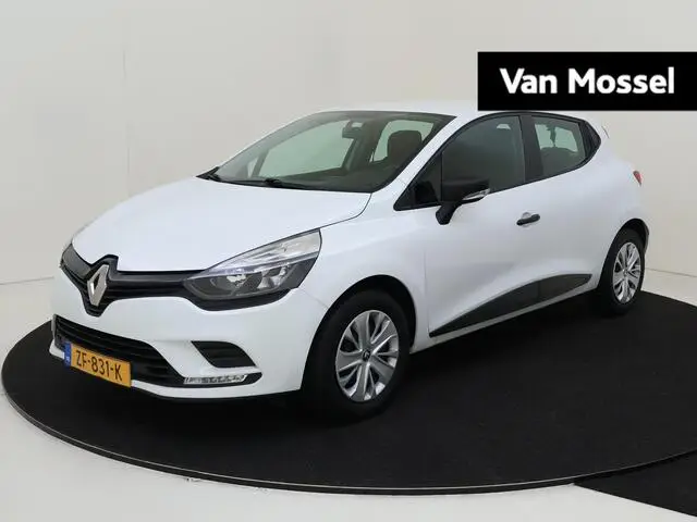 Photo 1 : Renault Clio 2019 Essence