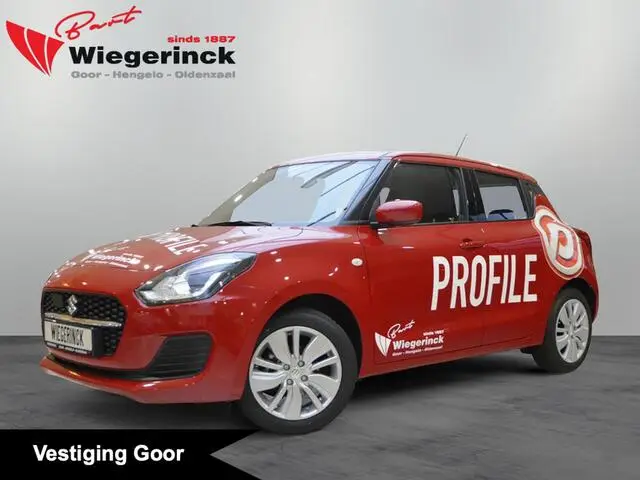 Photo 1 : Suzuki Swift 2022 Petrol