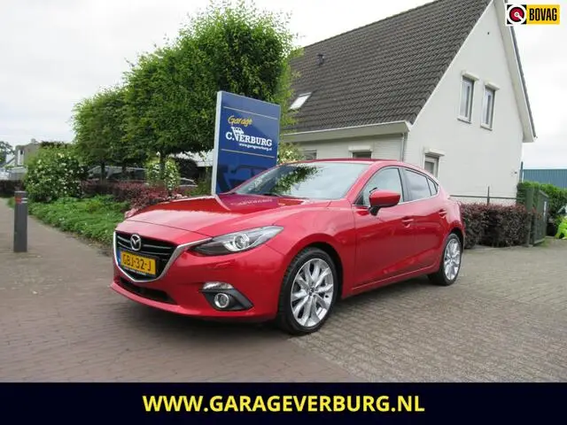 Photo 1 : Mazda 3 2016 Petrol