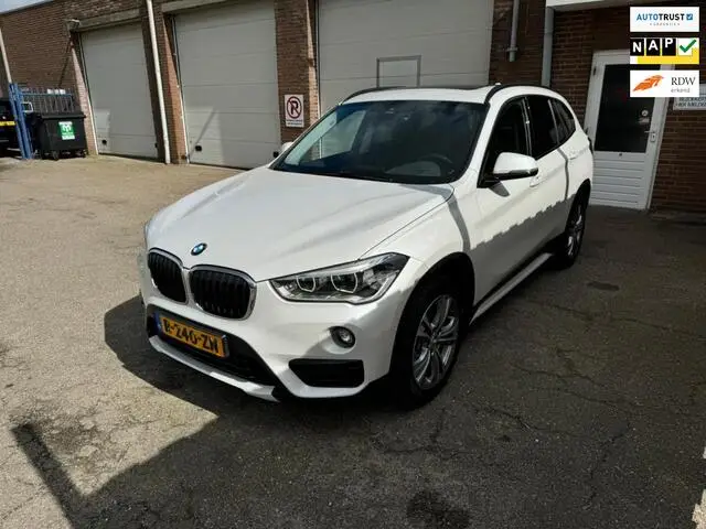 Photo 1 : Bmw X1 2019 Essence